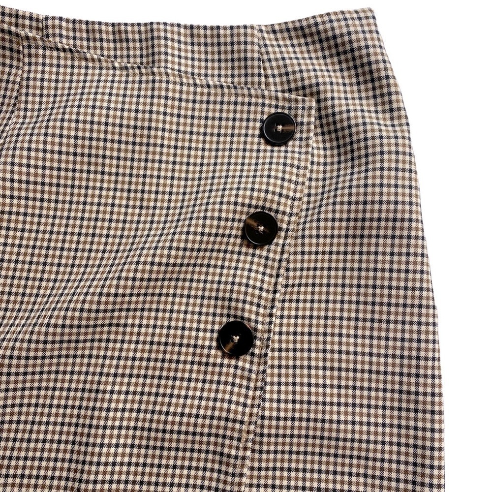 ASYMMETRICAL 3 BUTTON PATTERNED SKIRT SIZE SMALL - Picture 2 of 8